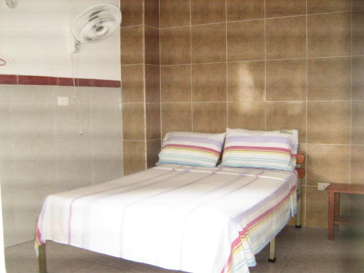 ויז'אוויסנסיו Hotel Arpa De Aguas חדר תמונה
